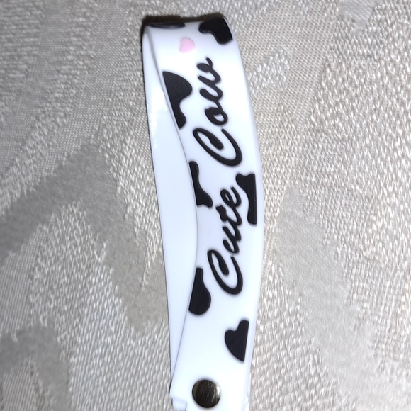 🛍Cute Cow keychain/ BUNDLE ONLY 2or more items - Picture 5 of 7
